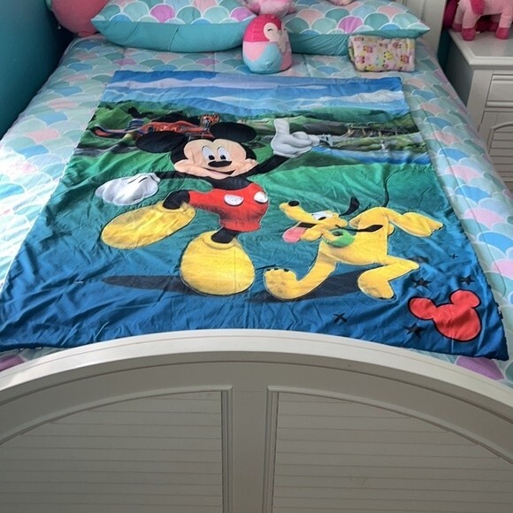 Disney 4 Piece Toddler Bedding Set Mickey Mouse Playhouse Blue/White- 52" x 28" - Picture 4 of 16